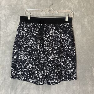 Fabletics Mens M Black White Paint Splatter Lined Athletic Shorts Running Gym